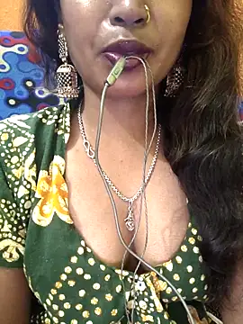 jasss-11 online show from February 2026 06:25:01 PM