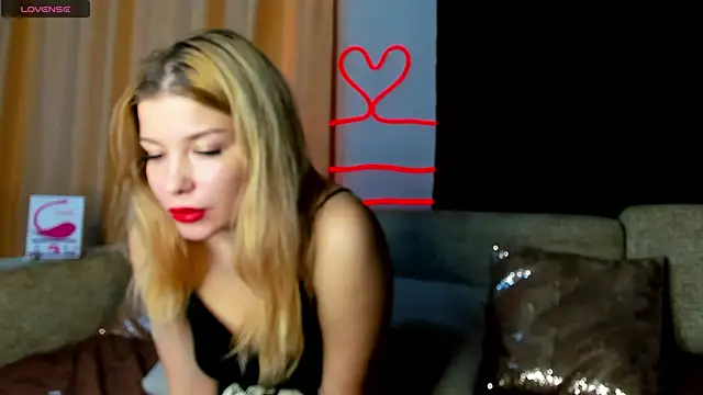 Leila purr18 online show from March 2025 09:45:02 AM
