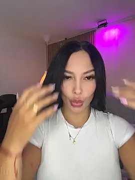 Dakota diaz  online show from May 2026 07:33:01 PM
