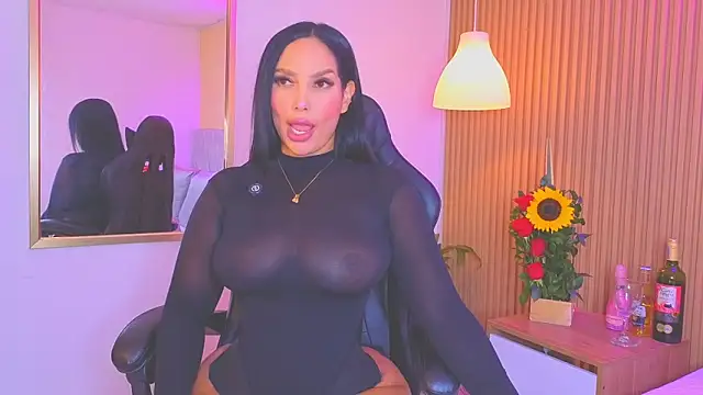 Dakota diaz  online show from March 2026 07:32:01 PM