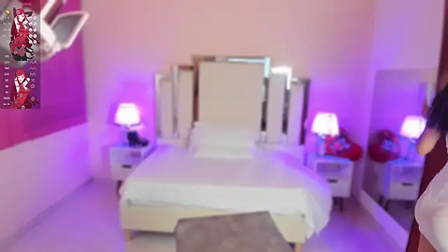 lauramartin1 online show from March 2025 04:18:01 AM