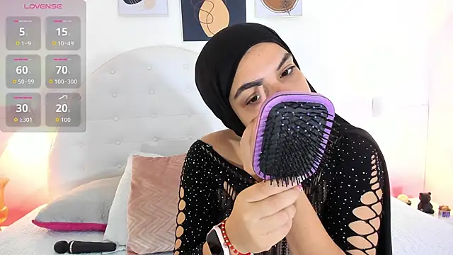 Snapshot of Umarani_ chatting on November 2025 11:36:02 AM Umarani online show from November 2025 11:36:02 AM