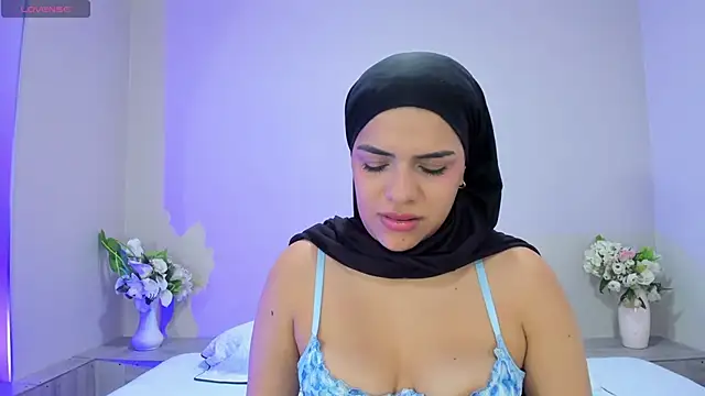 Umarani  online show from May 2026 06:39:01 PM
