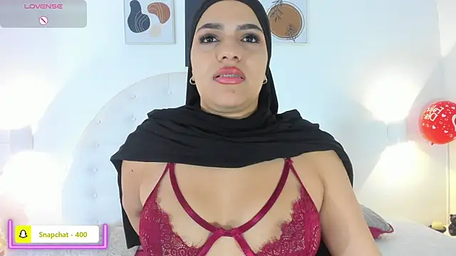 Snapshot of Umarani_ chatting on February 2026 06:27:02 PM Umarani online show from February 2026 06:27:02 PM