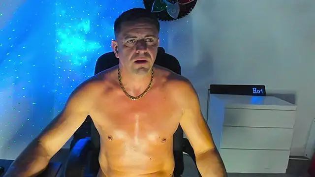 petr37pol online show from May 2026 09:50:02 PM