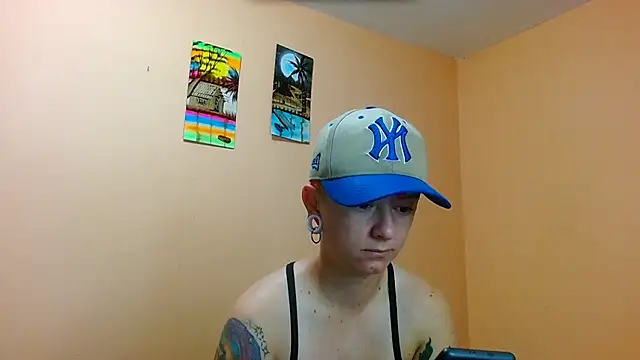 tomboyblue online show from July 2026 09:58:02 AM