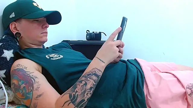 tomboyblue online show from March 2026 09:28:01 PM