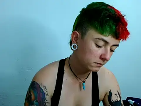 tomboyblue online show from March 2025 03:22:02 AM