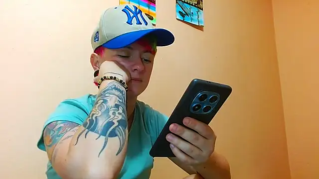 tomboyblue online show from July 2026 04:21:02 AM