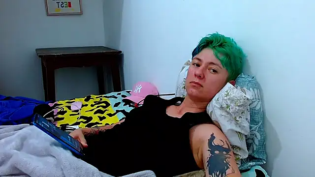 tomboyblue online show from February 2026 08:50:02 PM