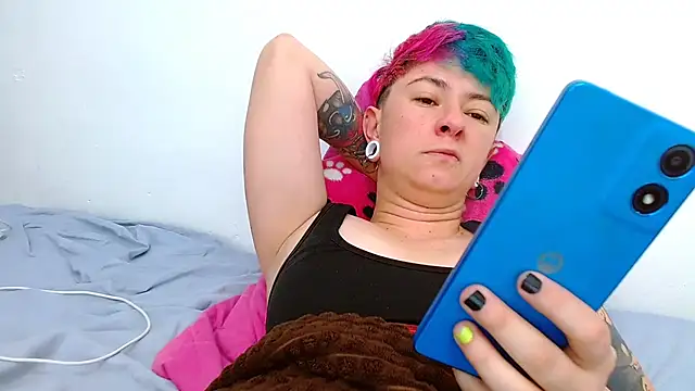 tomboyblue online show from November 2025 01:22:02 PM