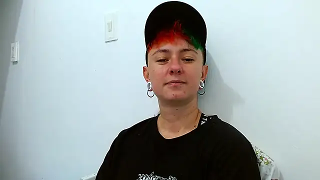 tomboyblue online show from January 2026 05:19:01 PM