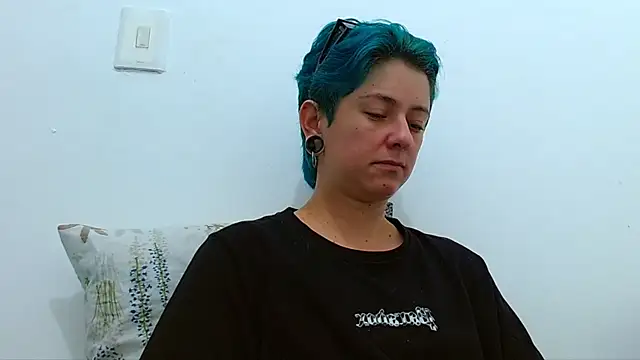 tomboyblue online show from March 2026 07:53:02 PM