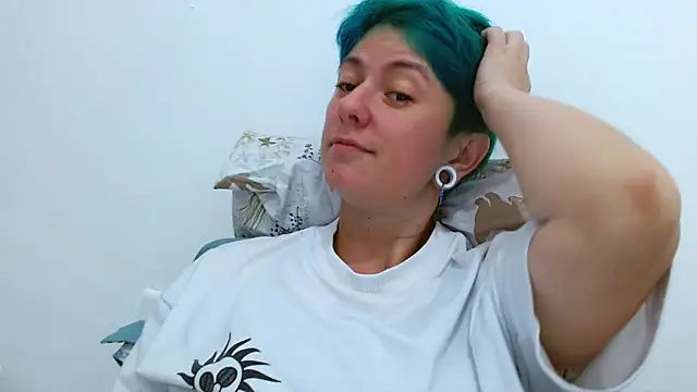 tomboyblue online show from February 2026 05:34:02 PM