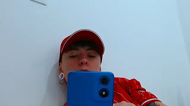 tomboyblue online show from November 2025 07:50:02 PM