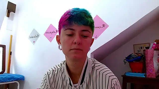 tomboyblue online show from October 2025 03:12:01 PM