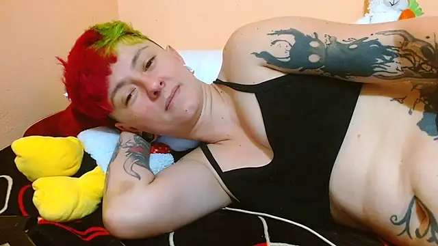 tomboyblue online show from August 2026 06:17:02 PM
