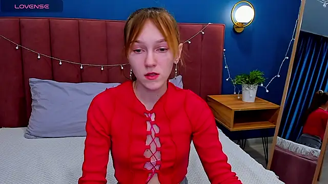 VanillaKelly online show from January 2025 05:10:02 AM