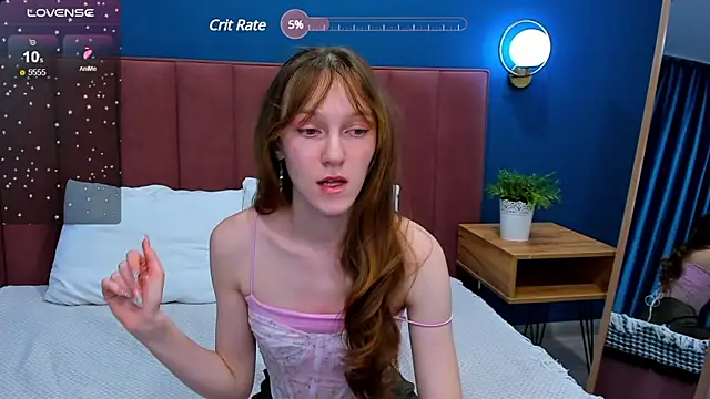 VanillaKelly online show from March 2025 04:10:02 AM