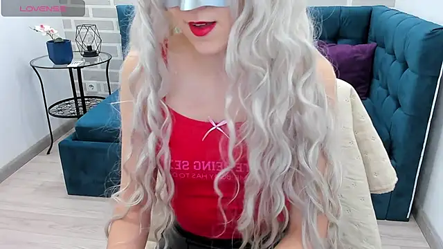 VanillaKelly online show from November 2025 02:15:02 AM