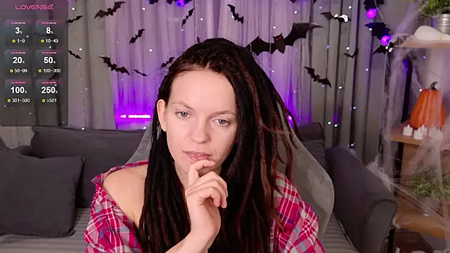 Snapshot of CoreyJane chatting on November 2025 05:45:02 AM CoreyJane online show from November 2025 05:45:02 AM