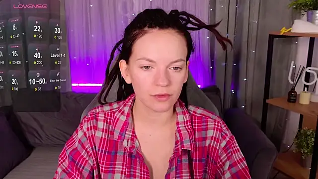 Snapshot of CoreyJane chatting on November 2025 04:33:02 AM CoreyJane online show from November 2025 04:33:02 AM