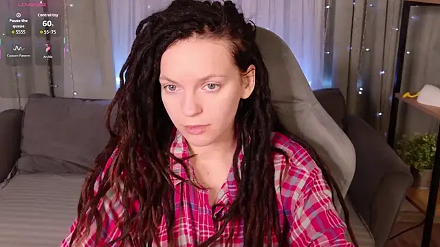 Snapshot of CoreyJane chatting on January 2026 04:49:02 AM CoreyJane online show from January 2026 04:49:02 AM