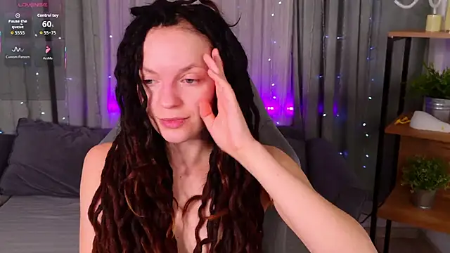 Snapshot of CoreyJane chatting on May 2026 04:43:01 AM CoreyJane online show from May 2026 04:43:01 AM