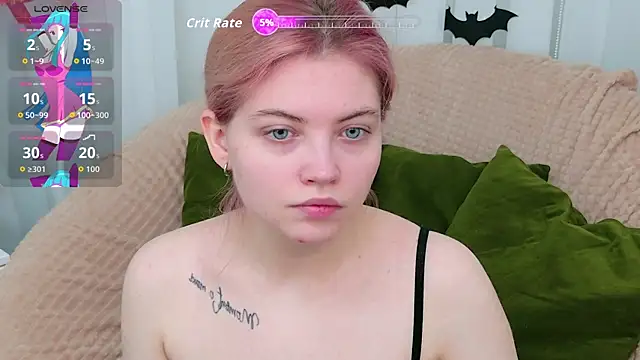 Lisa Adam online show from October 2025 05:01:02 PM