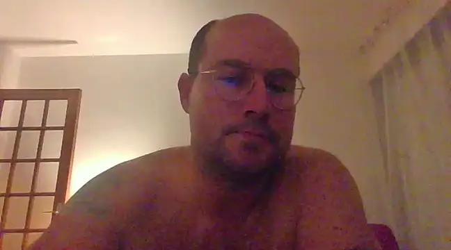 Snapshot of porompomperro chatting on December 2024 10:15:02 PM porompomperro online show from December 2024 10:15:02 PM