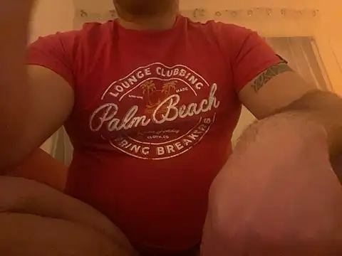Snapshot of porompomperro chatting on January 2025 08:45:01 PM porompomperro online show from January 2025 08:45:01 PM