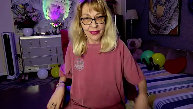 HornyMilf 555 online show from February 2026 03:09:01 PM