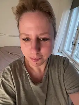 MariaValentine online show from February 2026 06:02:01 AM