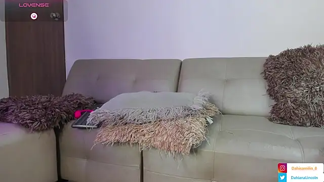 Snapshot of DahianaLincoln chatting on November 2025 05:46:01 PM DahianaLincoln online show from November 2025 05:46:01 PM