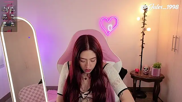 violet ch online show from April 2026 08:09:02 PM