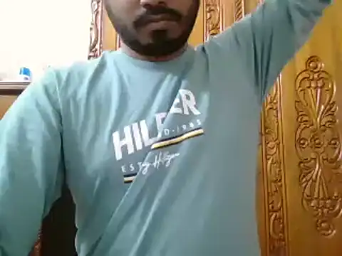 desiboyasif online show from December 2025 04:32:02 PM