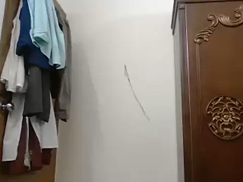 desiboyasif online show from November 2025 05:29:02 PM