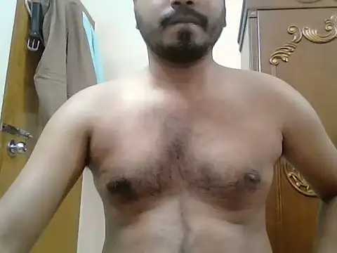 desiboyasif online show from September 2025 04:40:01 PM