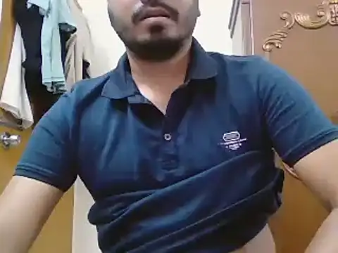 desiboyasif online show from November 2025 04:11:02 PM