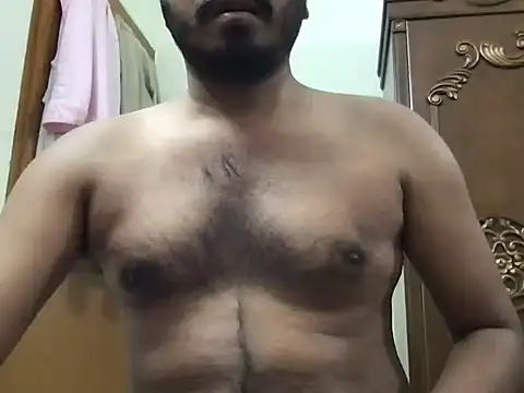desiboyasif online show from November 2025 05:45:02 PM