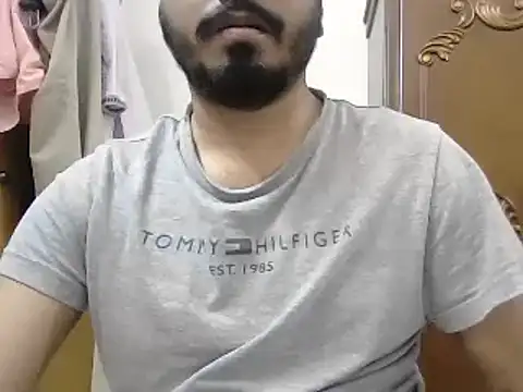 desiboyasif online show from March 2026 06:26:02 PM