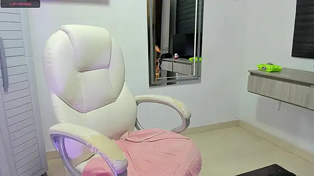 dahian carter online show from January 2026 01:58:01 PM