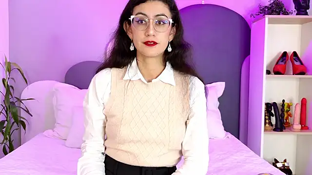 Snapshot of SophieGomez22 chatting on June 2026 11:15:02 AM SophieGomez22 online show from June 2026 11:15:02 AM