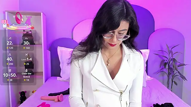 SophieGomez22 online show from November 2025 11:36:01 AM