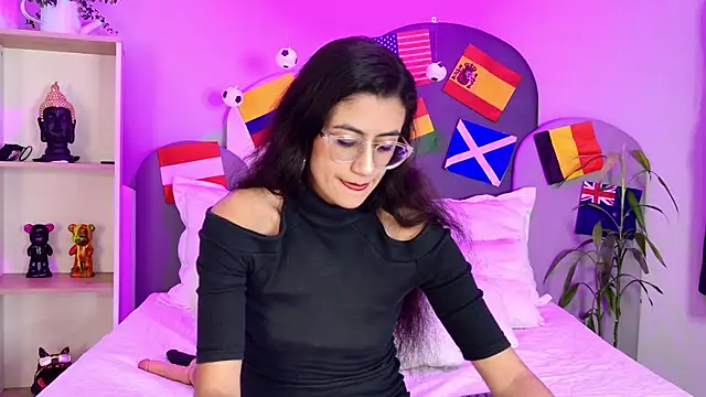 Snapshot of SophieGomez22 chatting on July 2026 11:22:01 AM SophieGomez22 online show from July 2026 11:22:01 AM