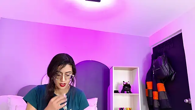 Snapshot of SophieGomez22 chatting on June 2026 11:10:01 AM SophieGomez22 online show from June 2026 11:10:01 AM