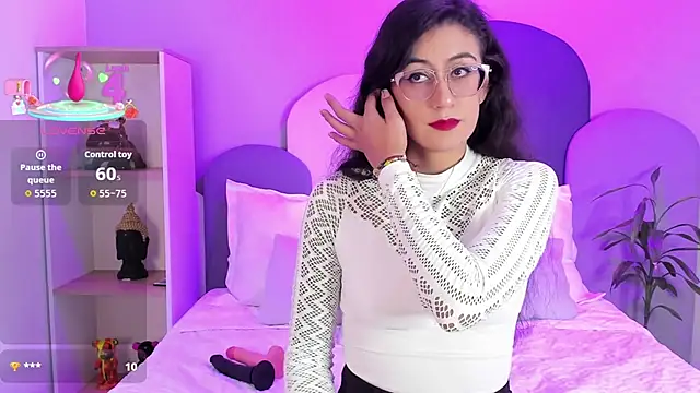 SophieGomez22 online show from December 2025 11:27:02 AM