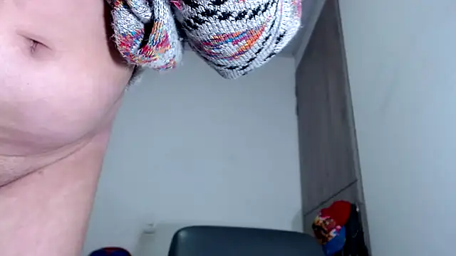 SOPHIA SQUIRTPUSSY online show from December 2025 10:58:02 PM