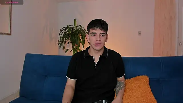 Ares Johnson online show from October 2025 10:50:01 AM