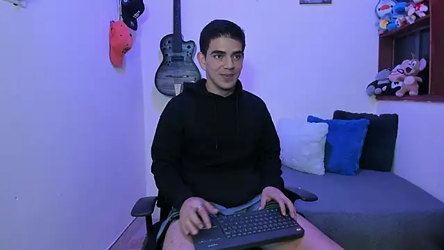 Ares Johnson online show from February 2025 04:47:01 PM